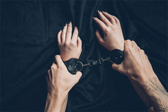 西檬之家-PE是什么意思？BDSM权力交换实践指南